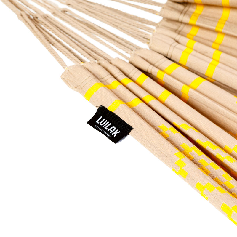 hangmat_Tones_of_Parmesan_detail_label hangmat_Tones_of_Parmesan_detail_label