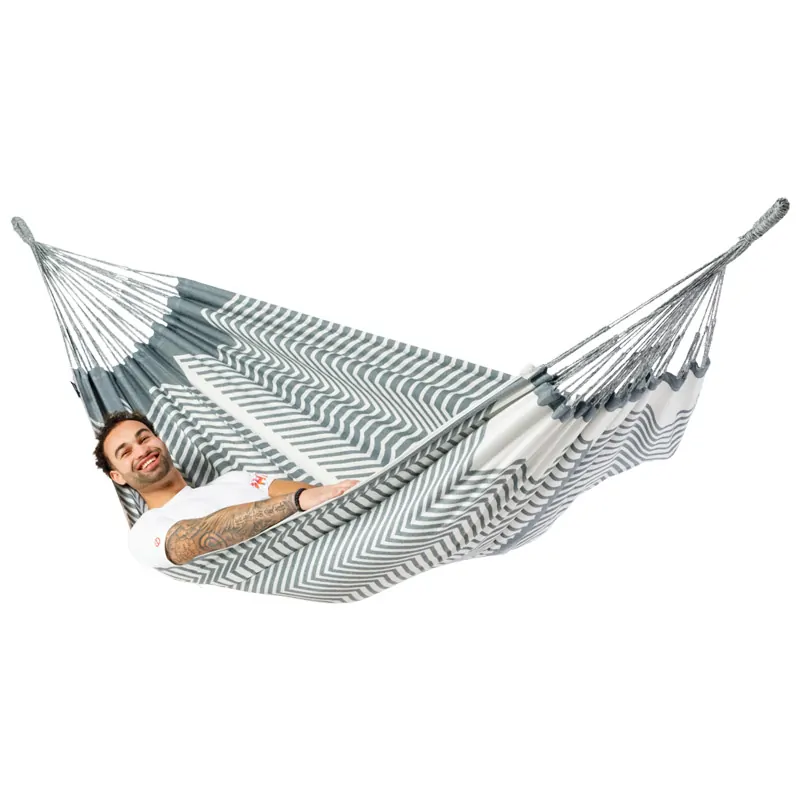 hangmat_sounds_of_the_arctic_vrijstaand