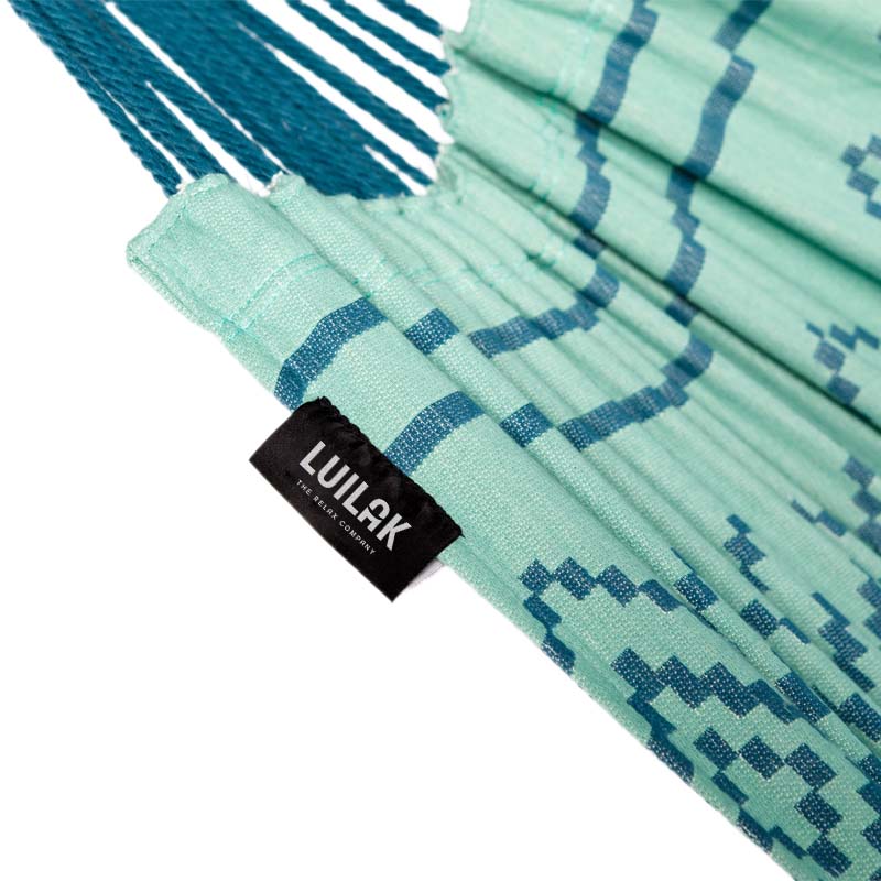 hangmat_tones_of_basil_detail_label hangmat_tones_of_basil_detail_label