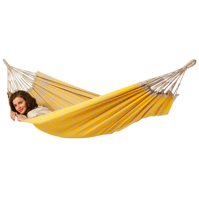 hangmat_tones_of_parmesan_vrijstaand hangmat_tones_of_parmesan_vrijstaand