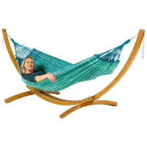 Hammock Tones of Pistache with wooden stand