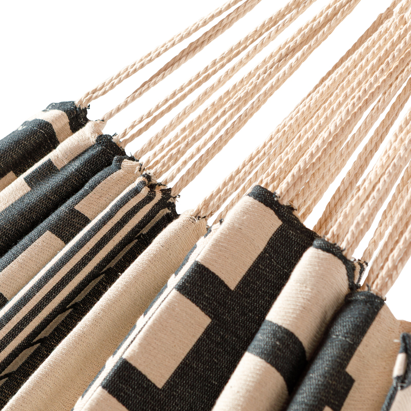 LUILAK_DETAILS-2025-04-01-HR-015