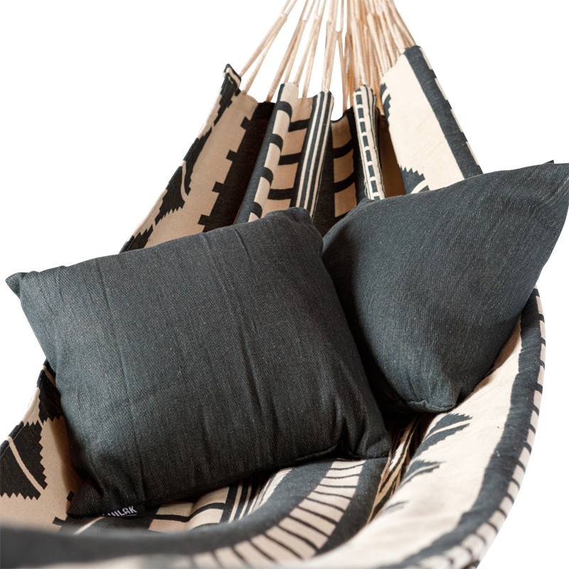 LUILAK_DETAILS-2025-04-01-HR-018